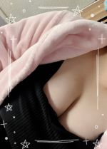 出勤してます(๑…